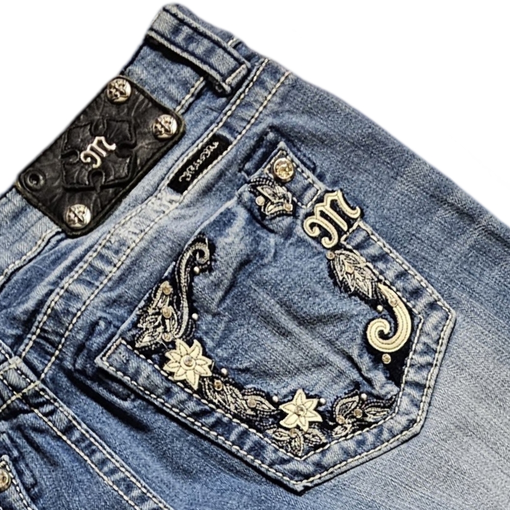 Miss Me Blue Ankle Cropped Jeans with Distressed Finish - Picture 2 of 9